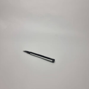 Puukko fönsterfilmens leikkaamiseen