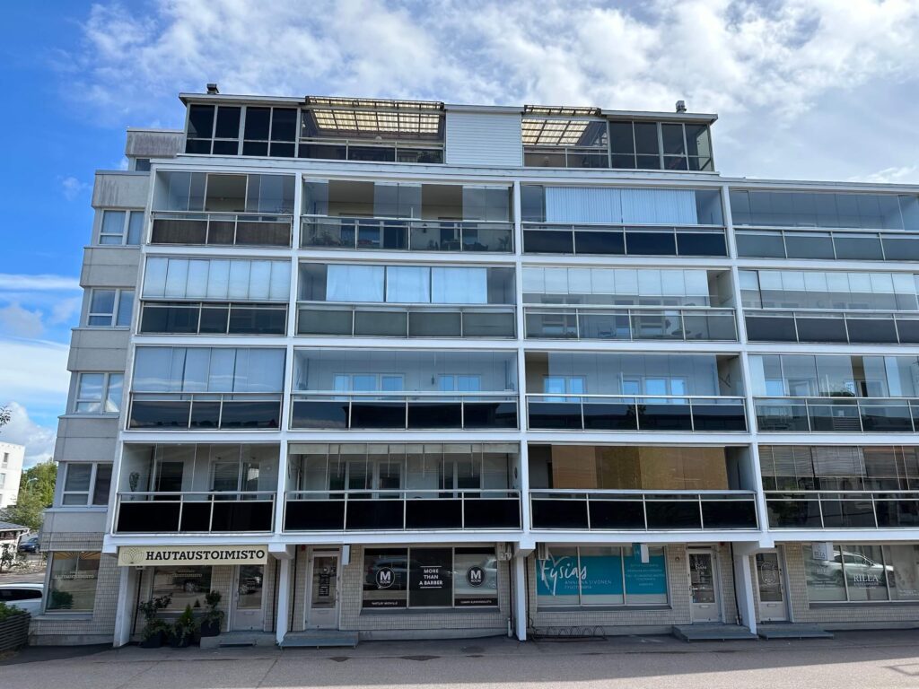 Parvekkeen fönsterfilmerna